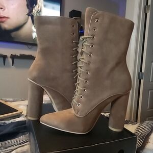 FASHION NOVA BOOTS